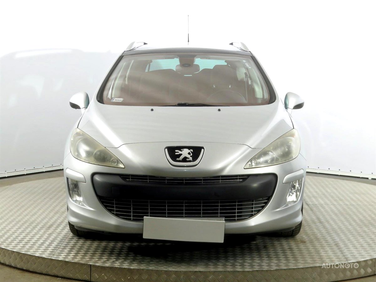 Peugeot 308, 2008 - pohled č. 2