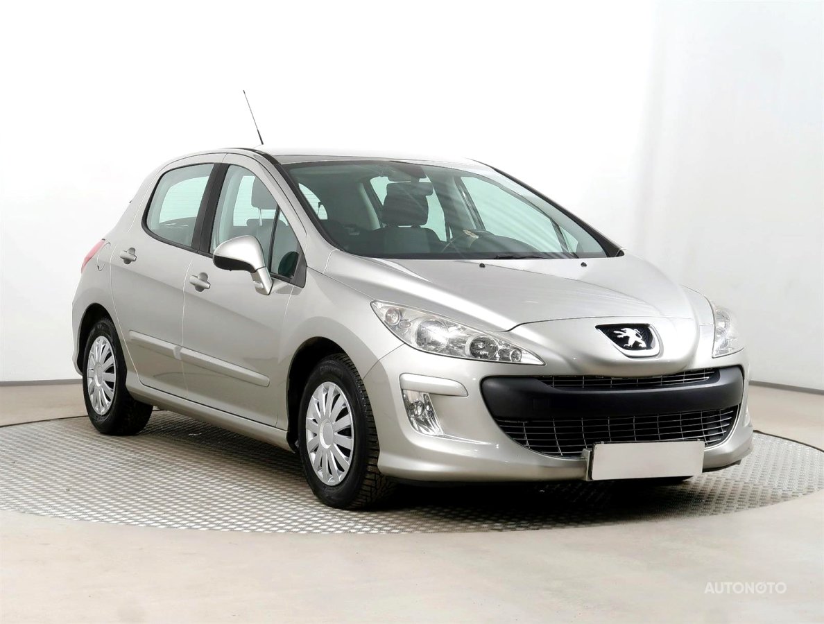 Peugeot 308, 2009 - celkový pohled