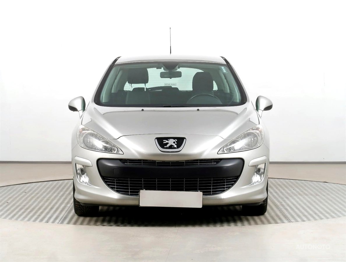 Peugeot 308, 2009 - pohled č. 2