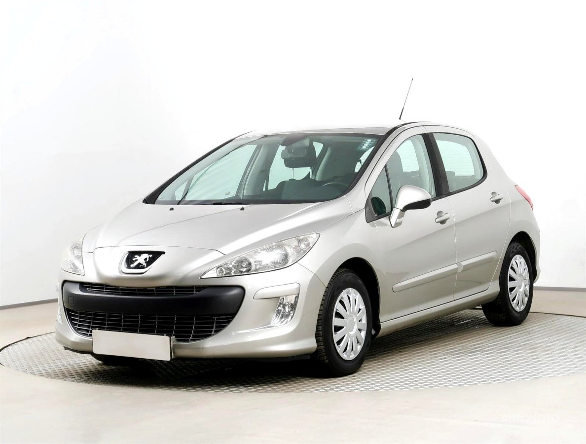 Peugeot 308, 2009 - pohled č. 3