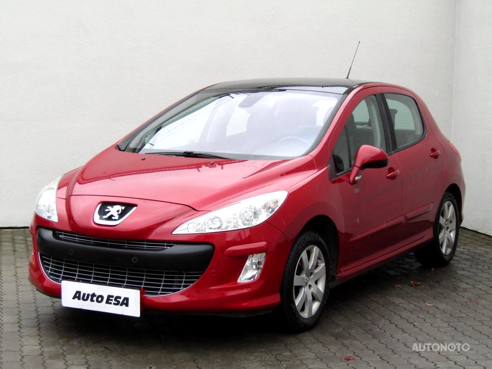 Peugeot 308, 2009 - pohled č. 3