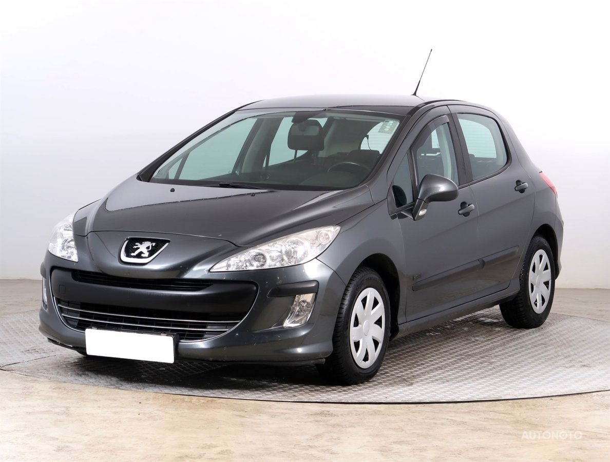 Peugeot 308, 2010 - pohled č. 3