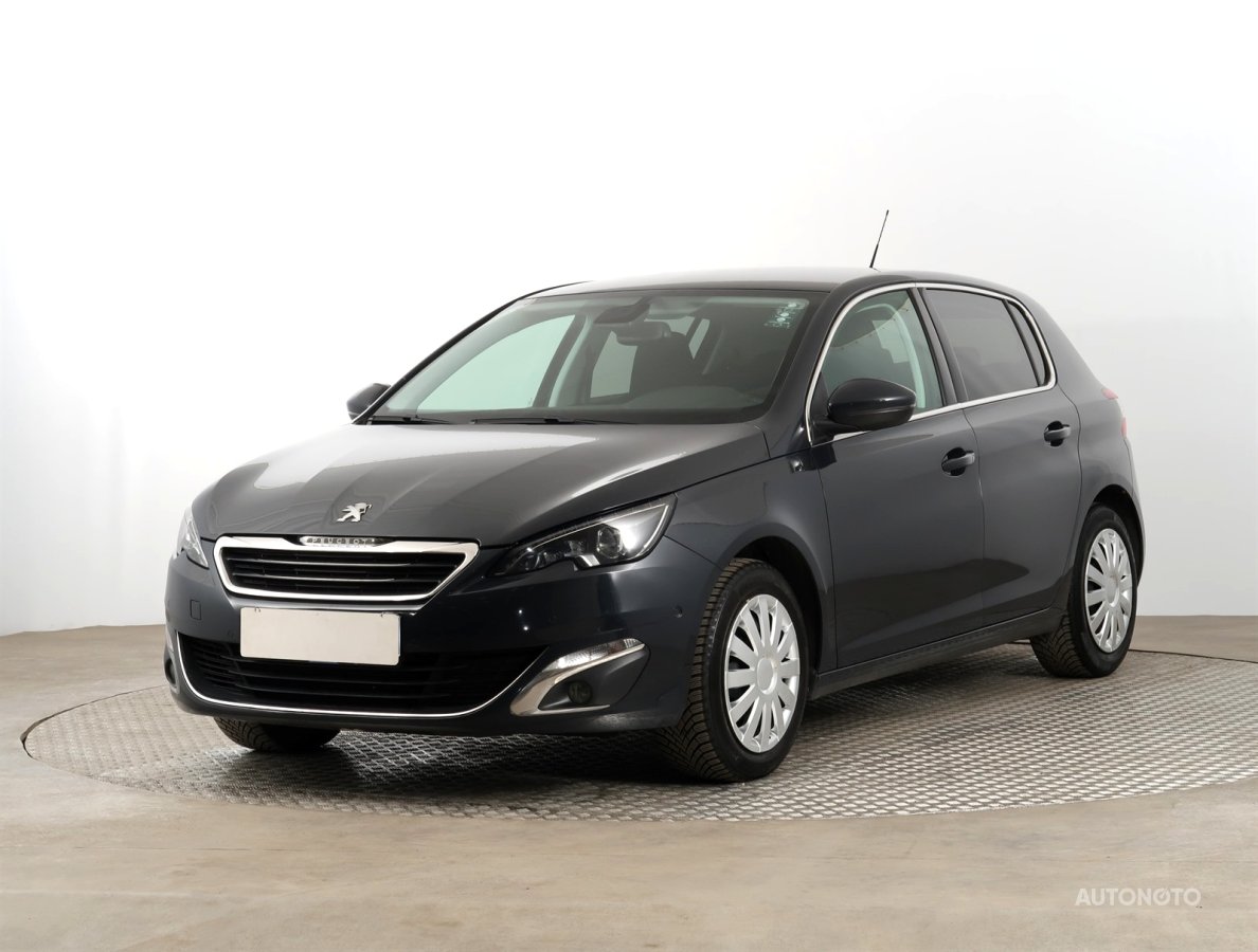 Peugeot 308, 2014 - pohled č. 3