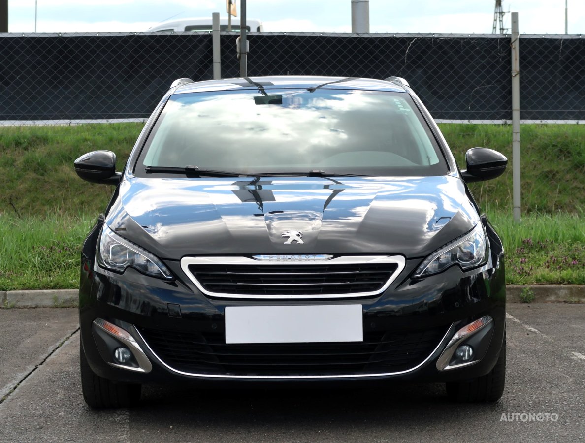 Peugeot 308, 2016 - pohled č. 2