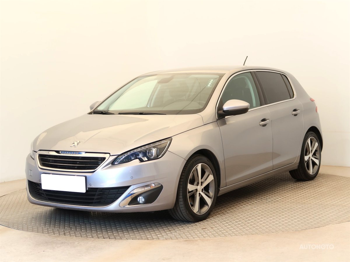 Peugeot 308, 2016 - pohled č. 3