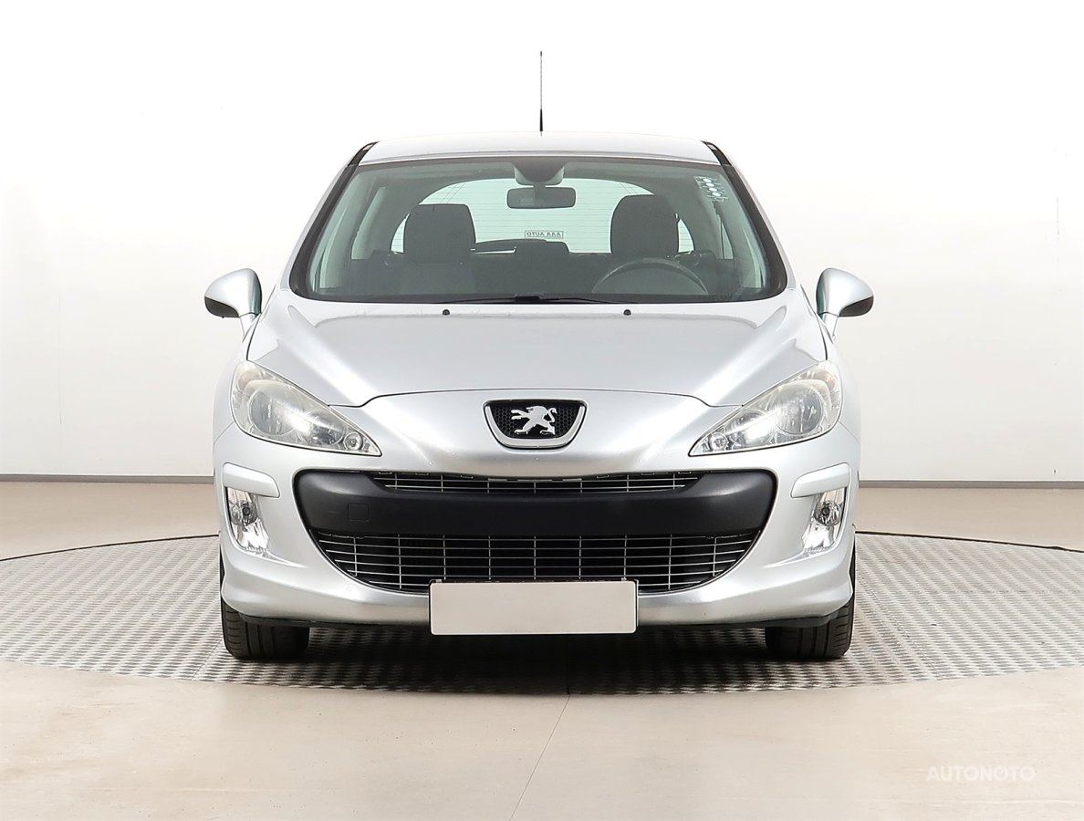 Peugeot 308, 2008 - pohled č. 2