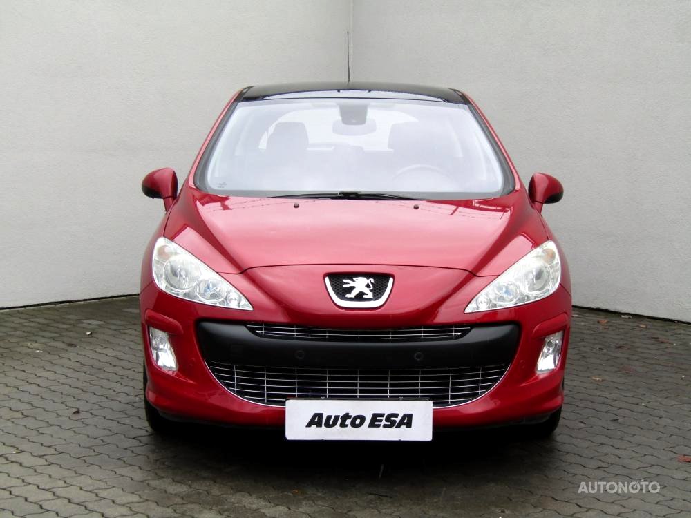 Peugeot 308, 2009 - pohled č. 2