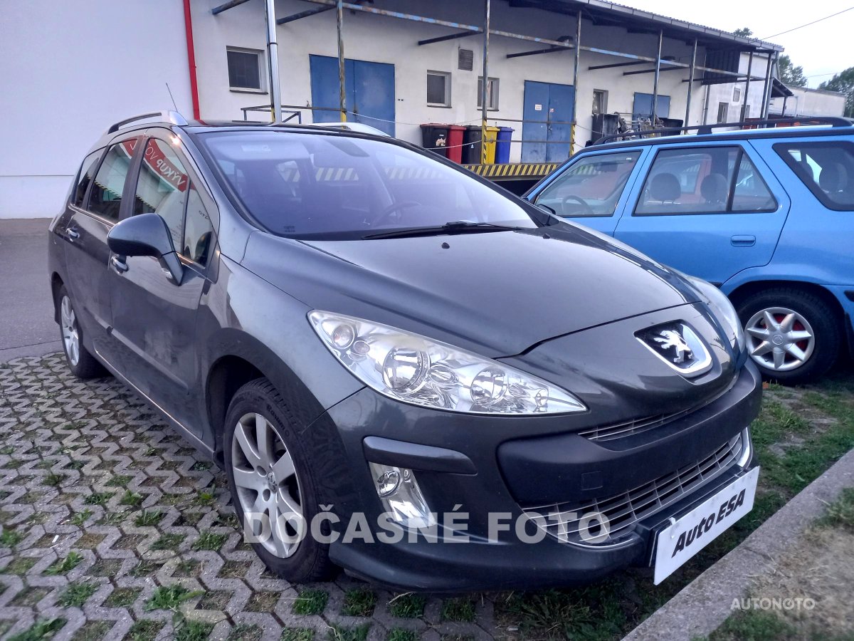 Peugeot 308, 2009 - celkový pohled