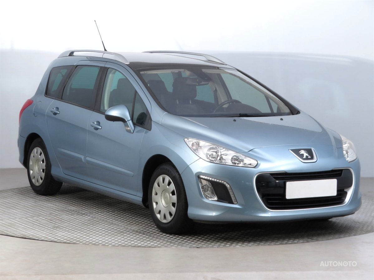 Peugeot 308, 2012 - celkový pohled