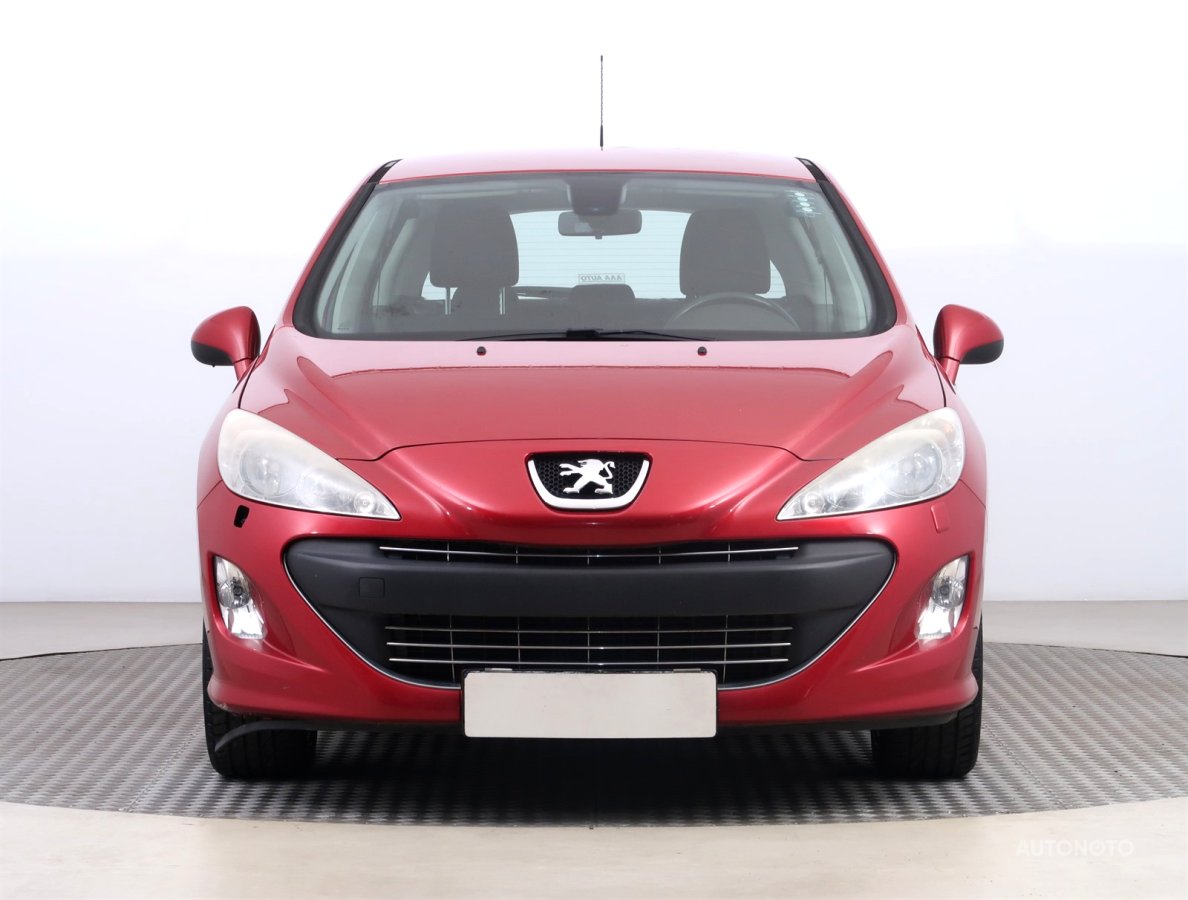 Peugeot 308, 2010 - pohled č. 2