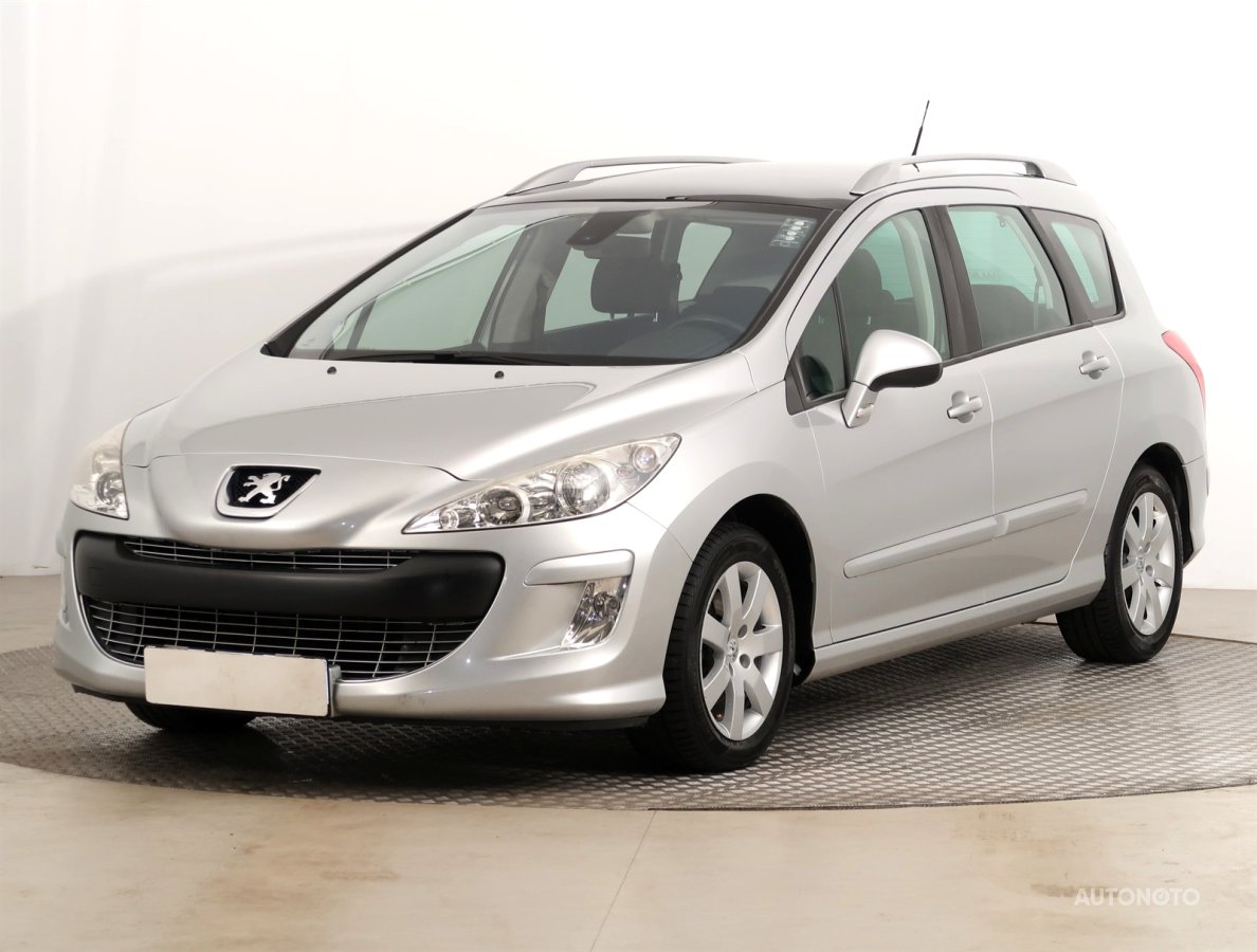 Peugeot 308, 2009 - pohled č. 3