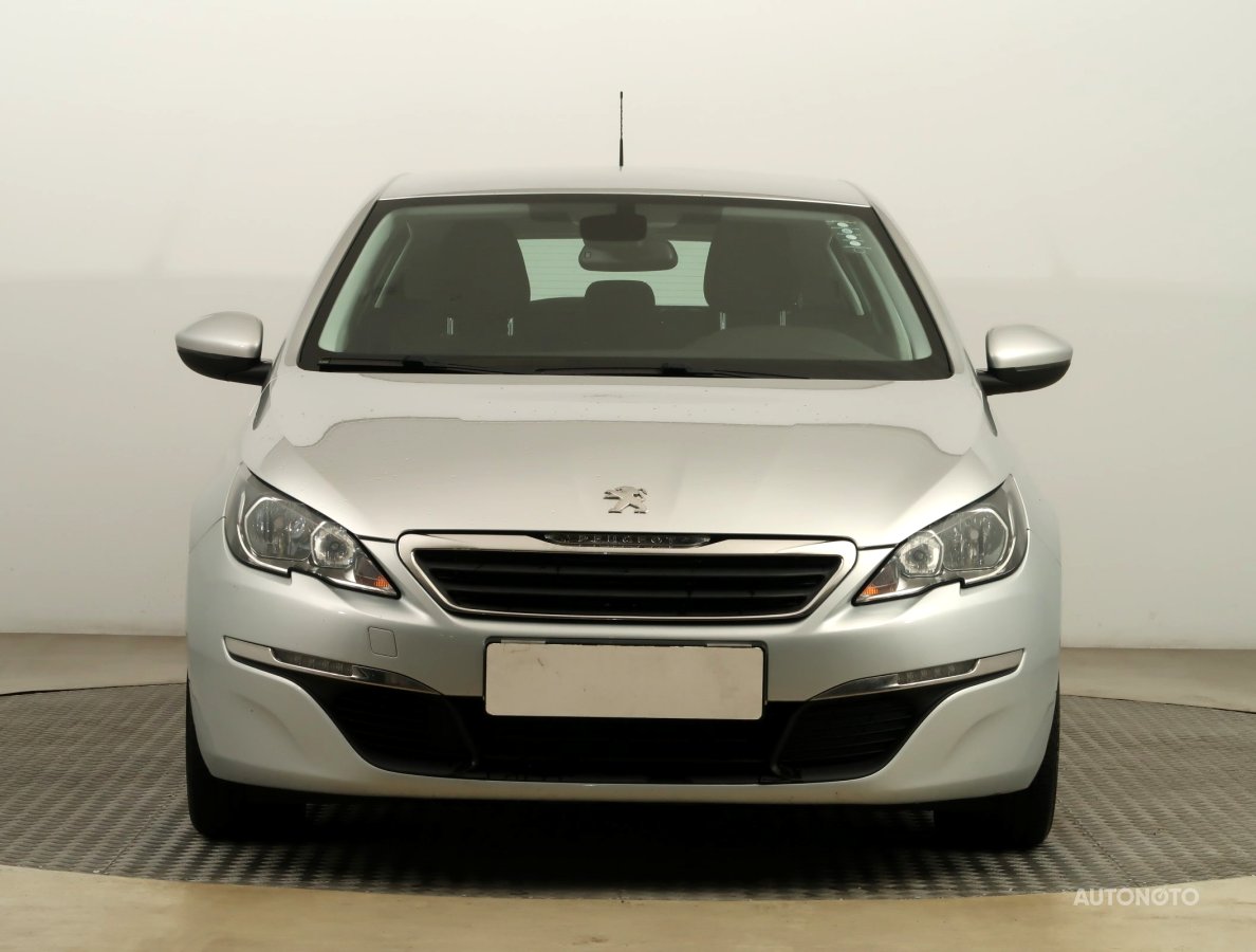 Peugeot 308, 2016 - pohled č. 2