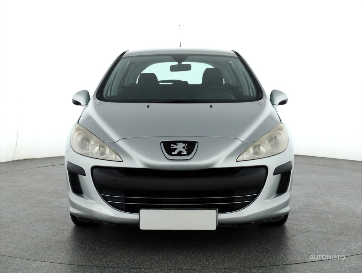 Peugeot 308, 2008 - pohled č. 2