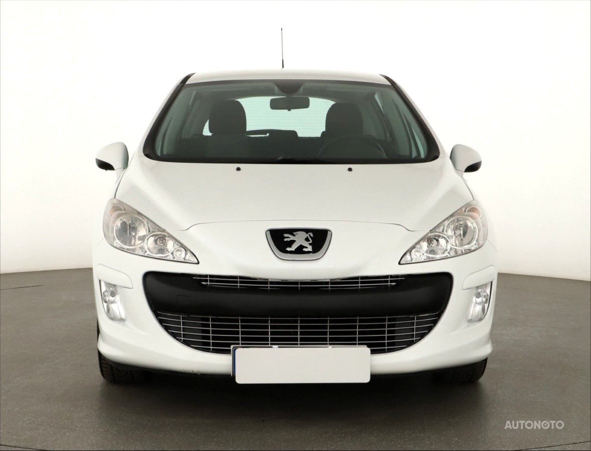 Peugeot 308, 2009 - pohled č. 2