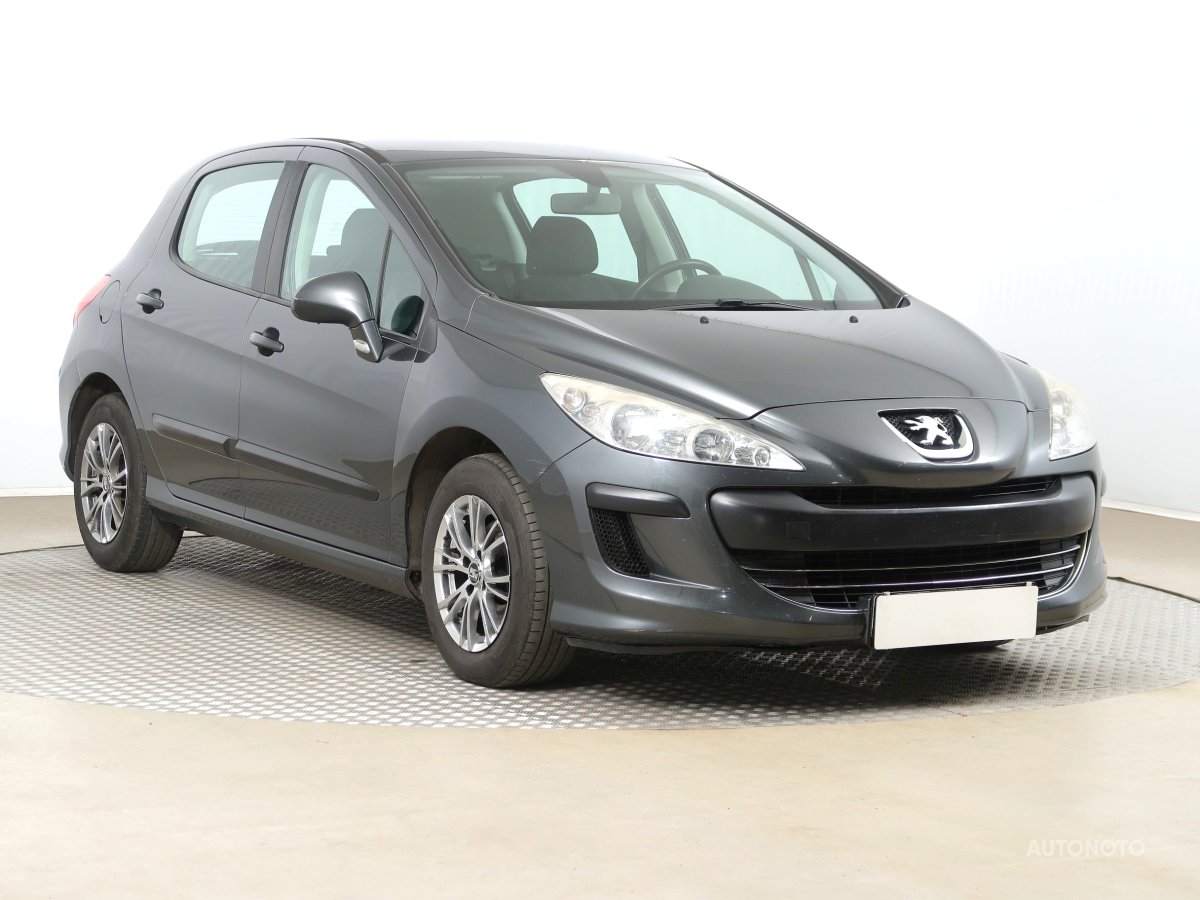 Peugeot 308, 2008 - celkový pohled