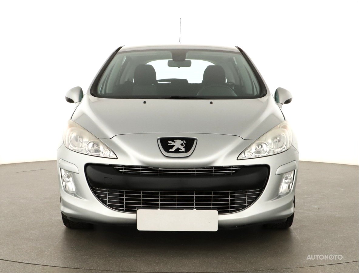 Peugeot 308, 2009 - pohled č. 2