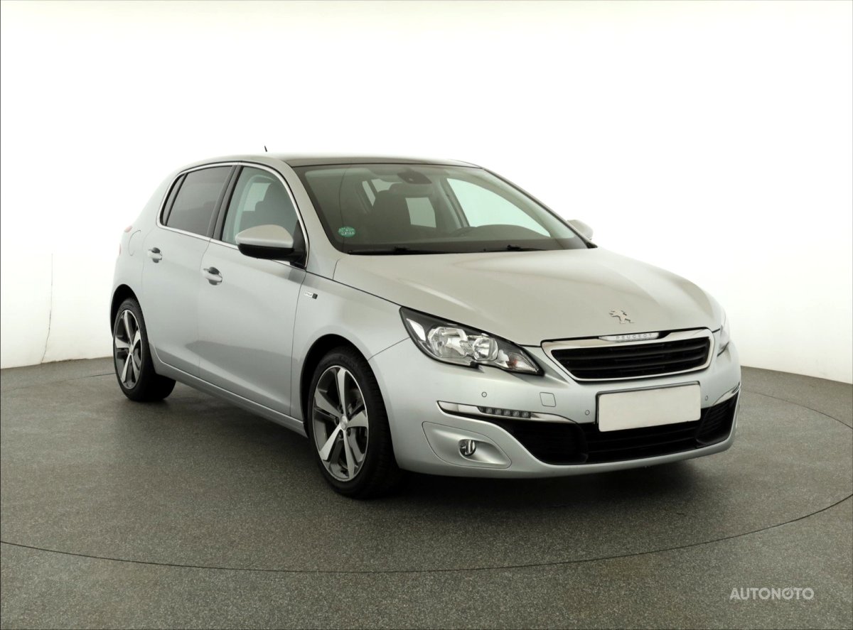 Peugeot 308, 2015 - pohled č. 1