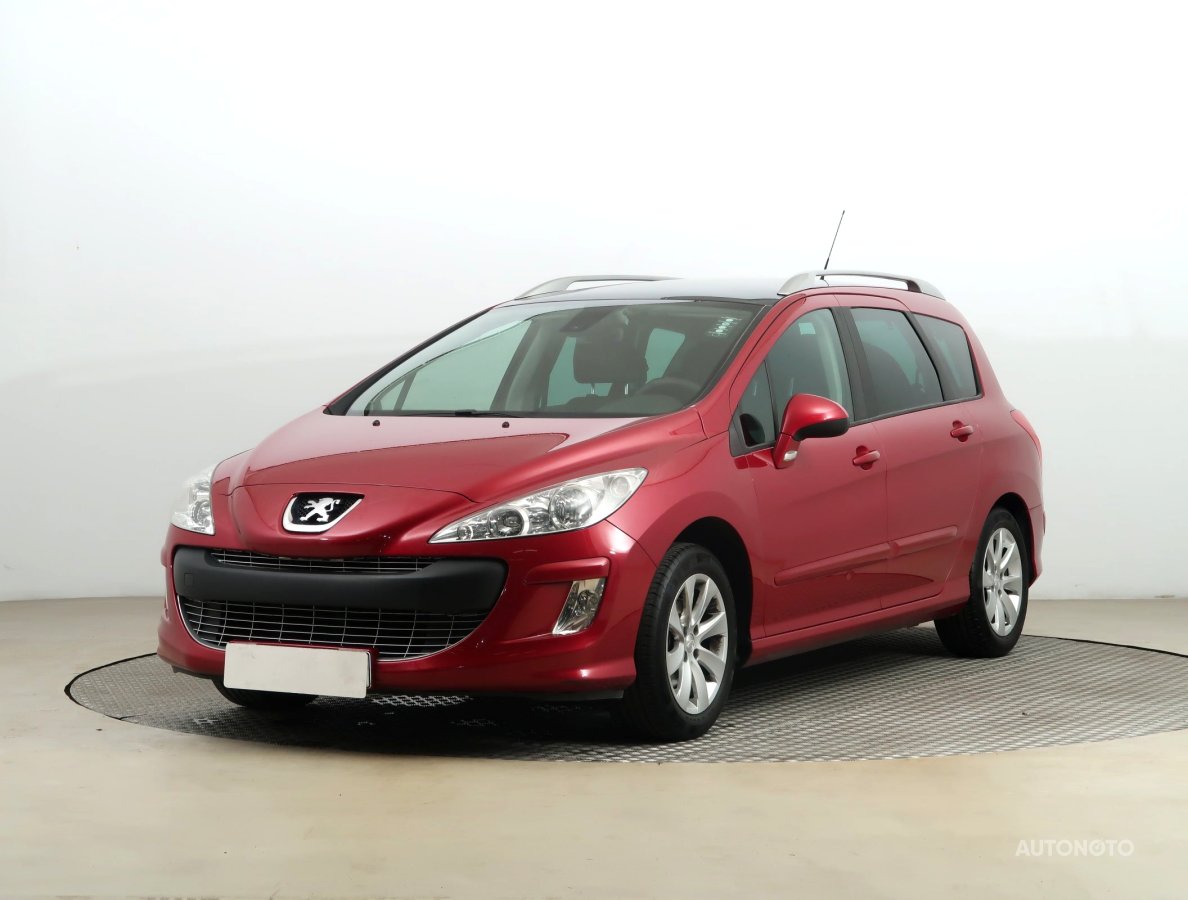 Peugeot 308, 2010 - pohled č. 3