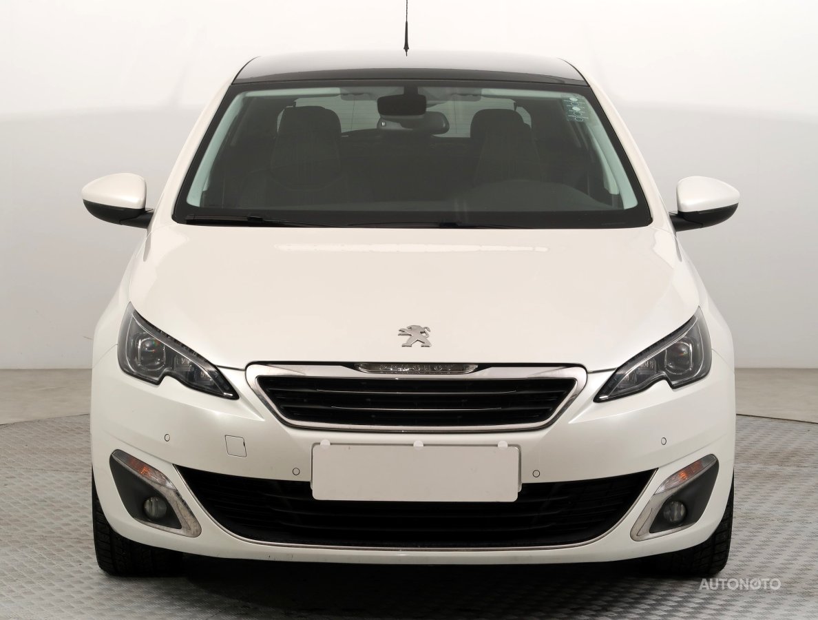 Peugeot 308, 2015 - pohled č. 2