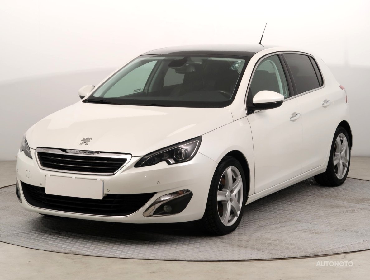 Peugeot 308, 2015 - pohled č. 3