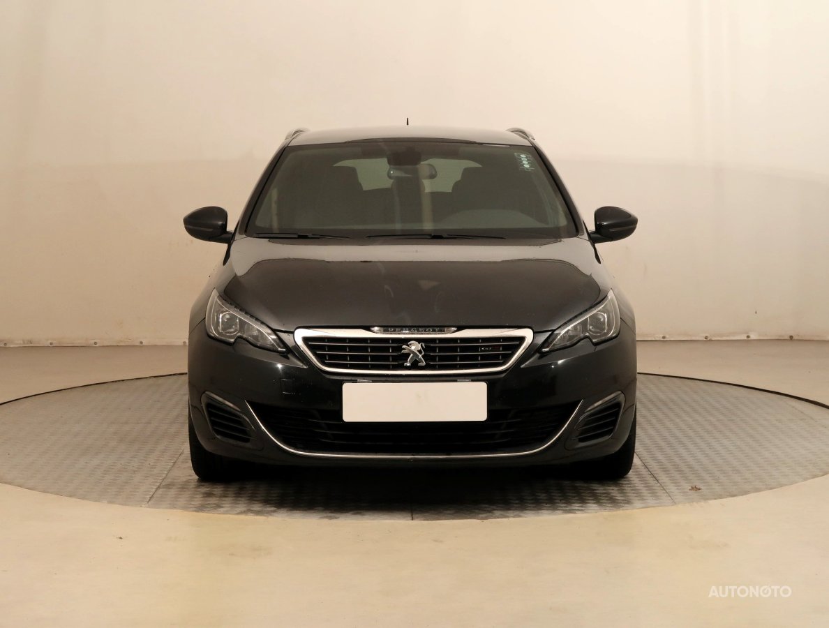 Peugeot 308, 2016 - pohled č. 2