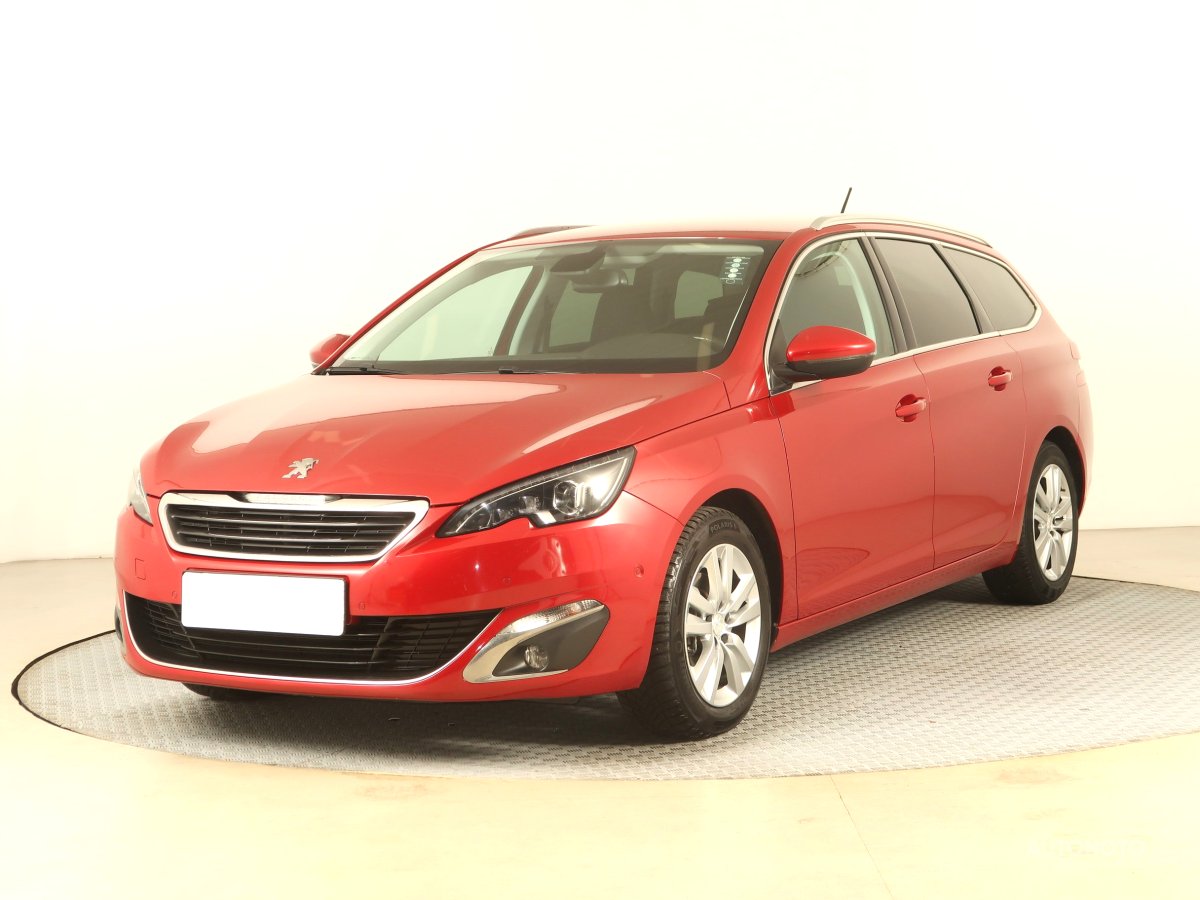 Peugeot 308, 2015 - pohled č. 3