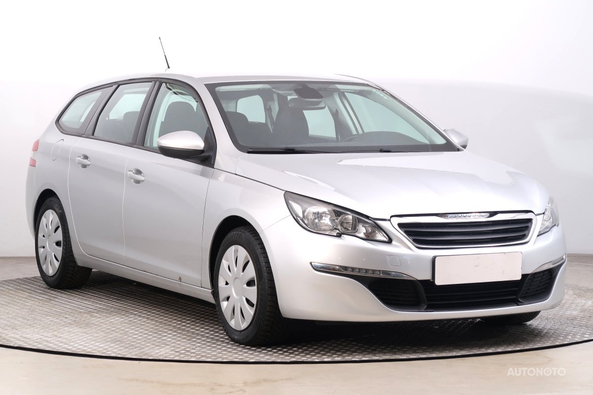 Peugeot 308, 2016 - pohled č. 1