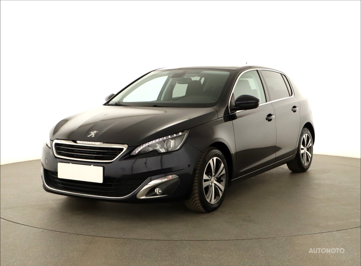 Peugeot 308, 2016 - pohled č. 3