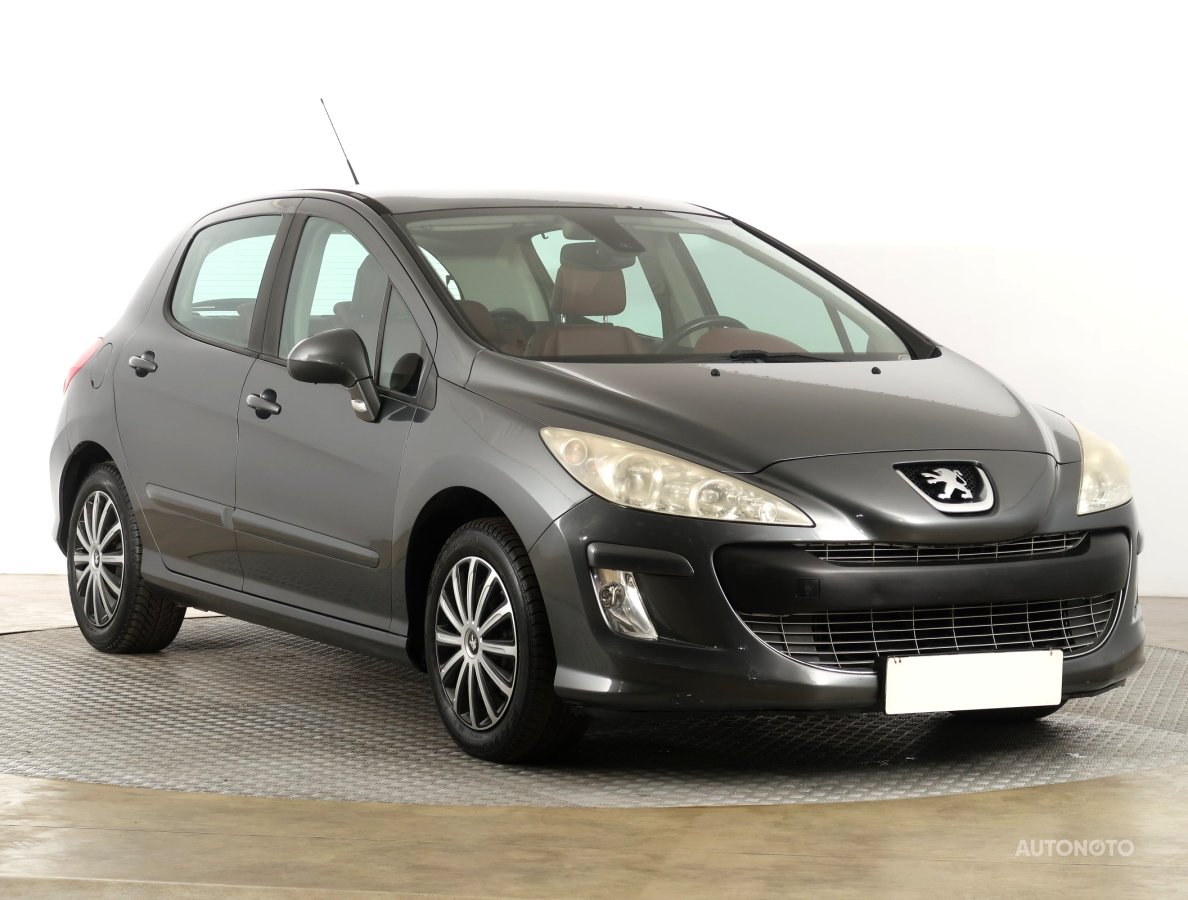 Peugeot 308, 2008 - celkový pohled