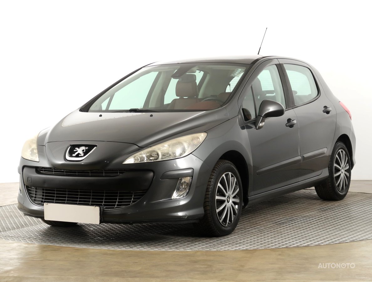 Peugeot 308, 2008 - pohled č. 3