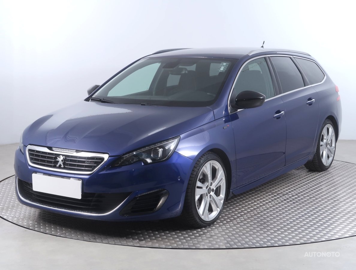Peugeot 308, 2015 - pohled č. 3