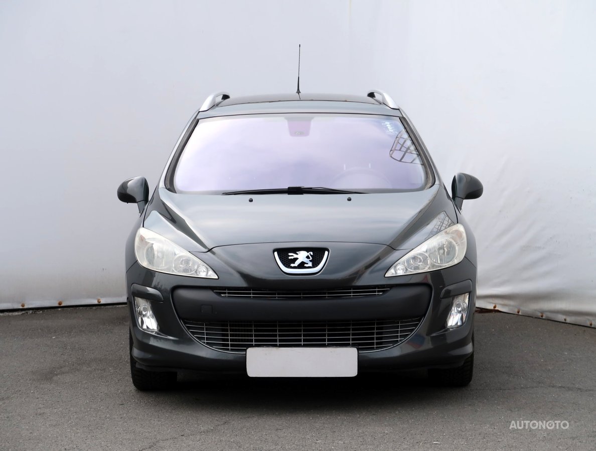 Peugeot 308, 2010 - pohled č. 2