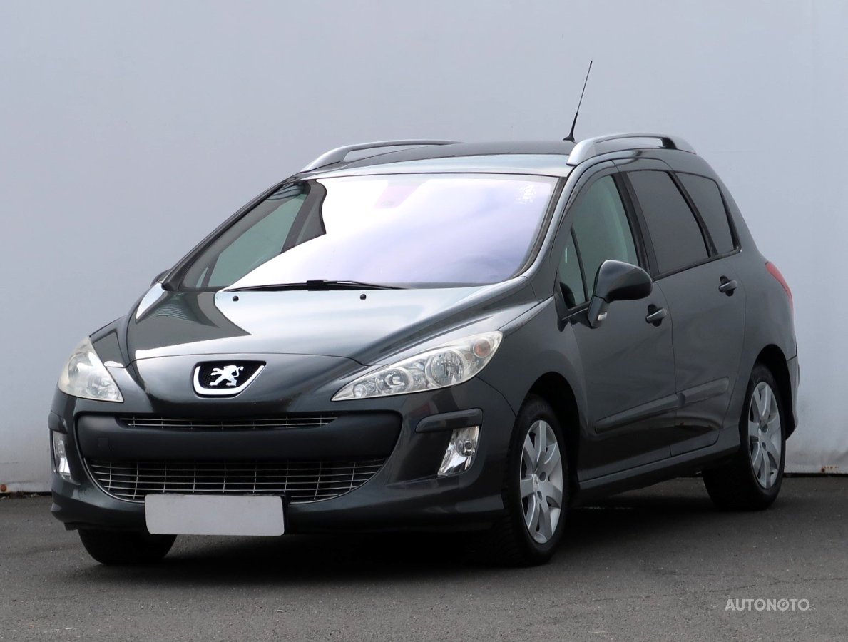 Peugeot 308, 2010 - pohled č. 3