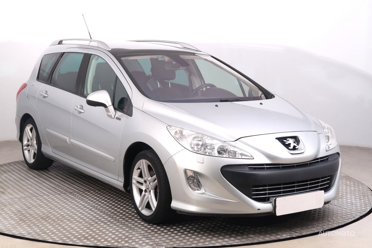 Peugeot 308, 2010 - pohled č. 1