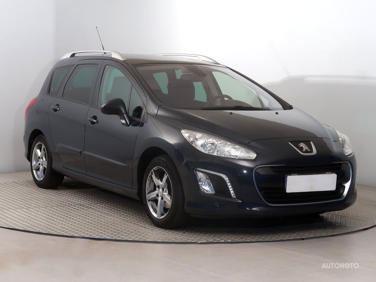 Peugeot 308, 2014 - pohled č. 1