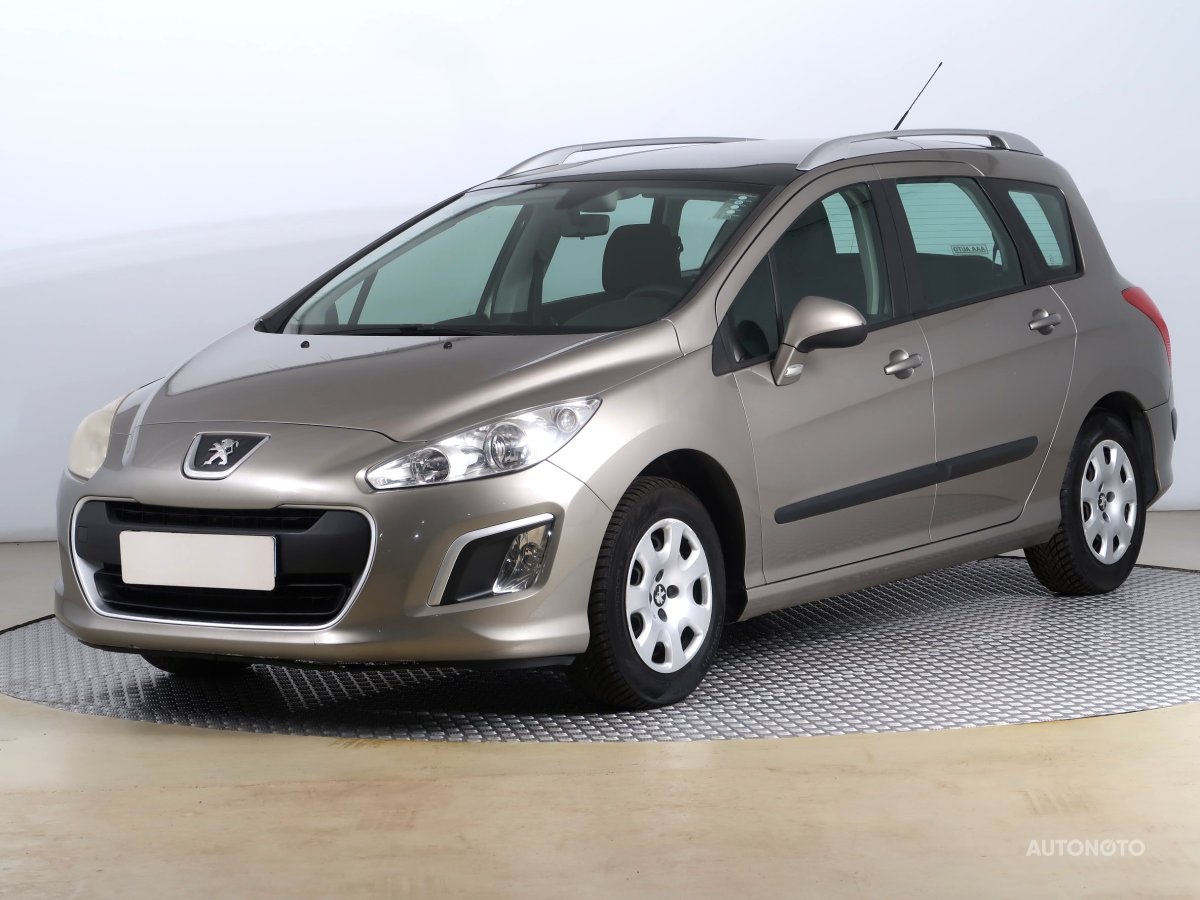 Peugeot 308, 2012 - pohled č. 3