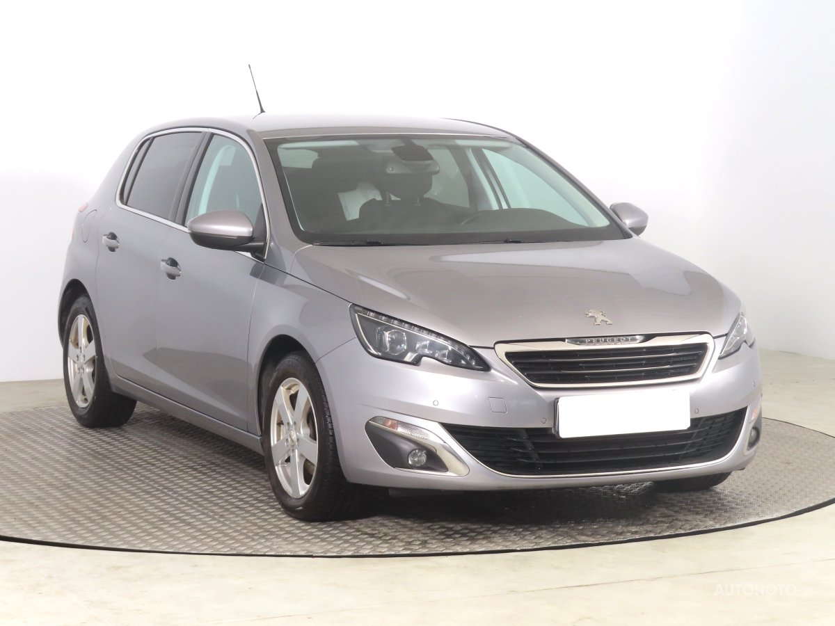 Peugeot 308, 2016 - celkový pohled