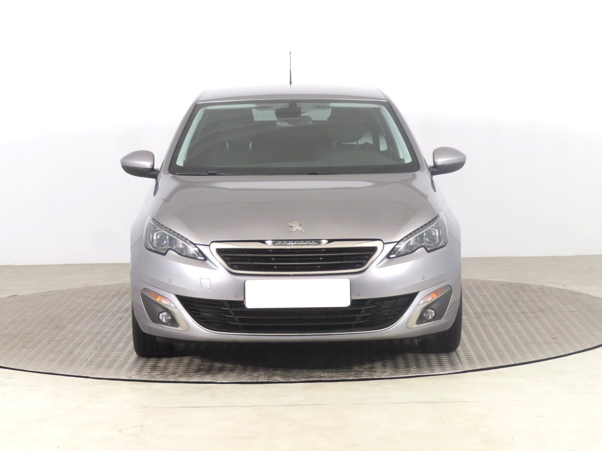 Peugeot 308, 2016 - pohled č. 2