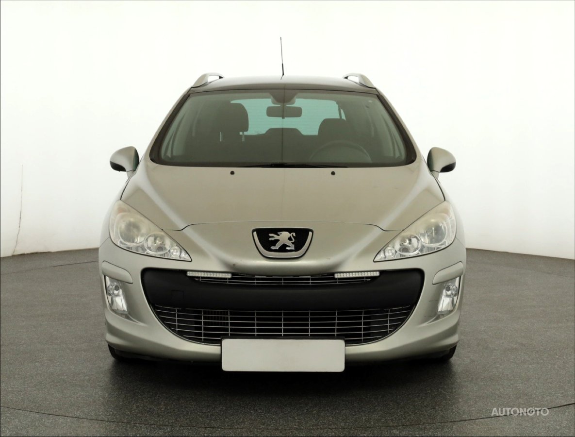 Peugeot 308, 2008 - pohled č. 2
