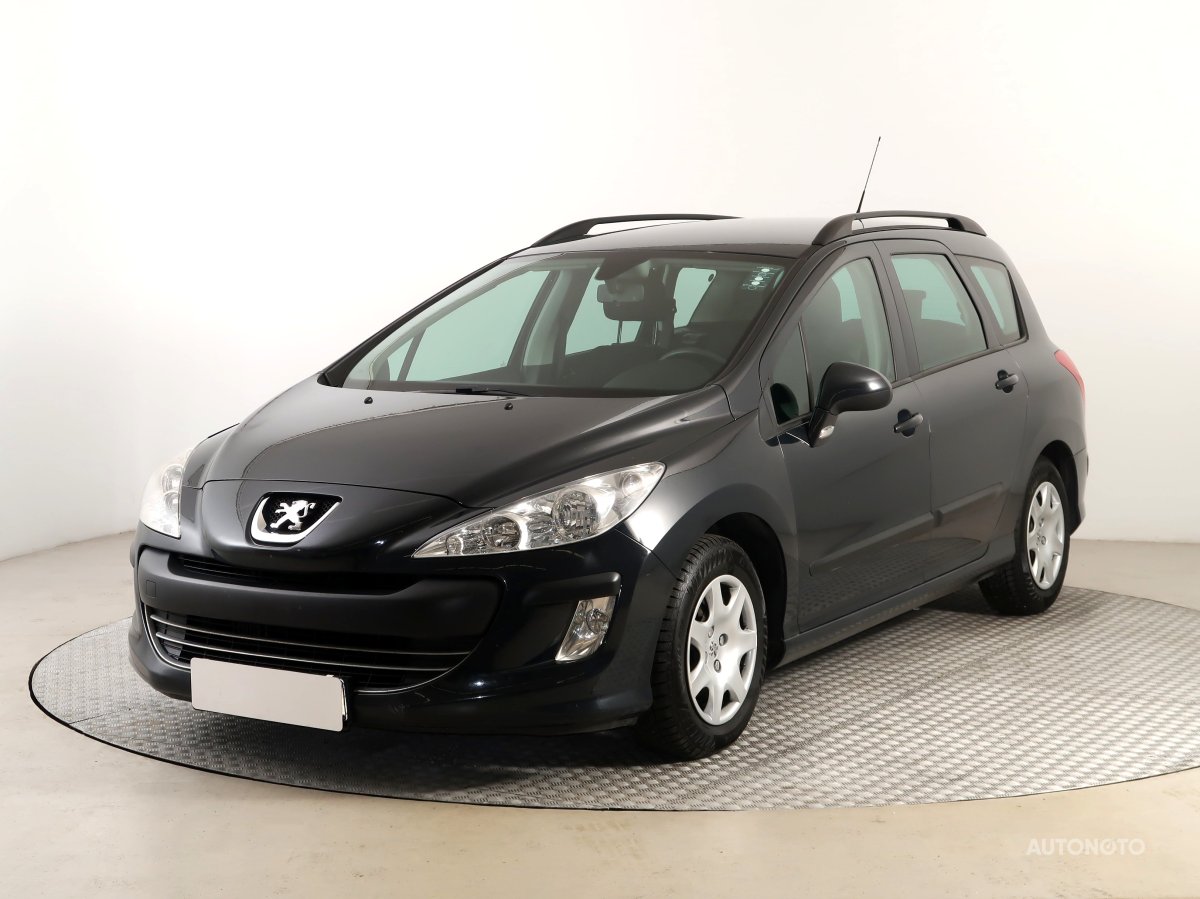 Peugeot 308, 2009 - pohled č. 3