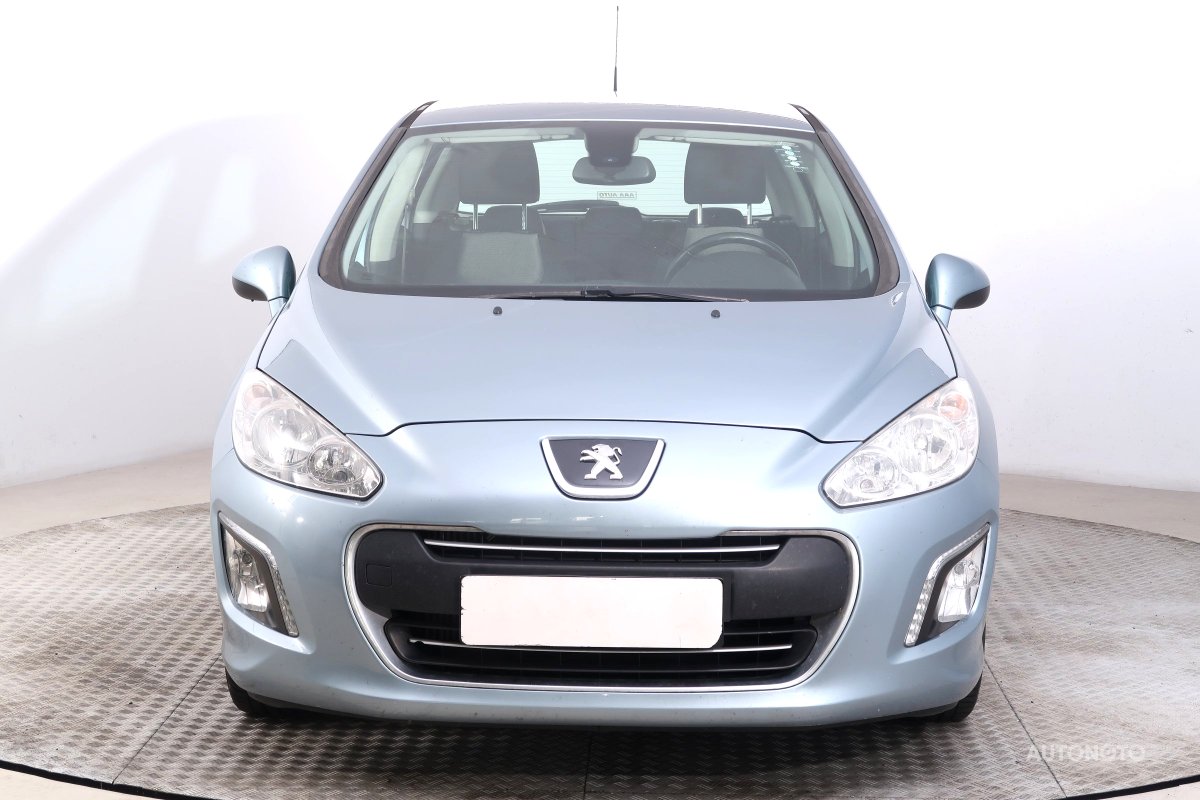 Peugeot 308, 2012 - pohled č. 2