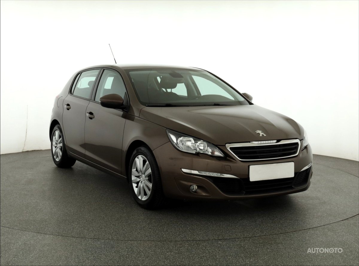 Peugeot 308, 2014 - celkový pohled