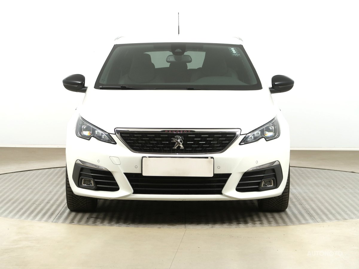 Peugeot 308, 2019 - pohled č. 2
