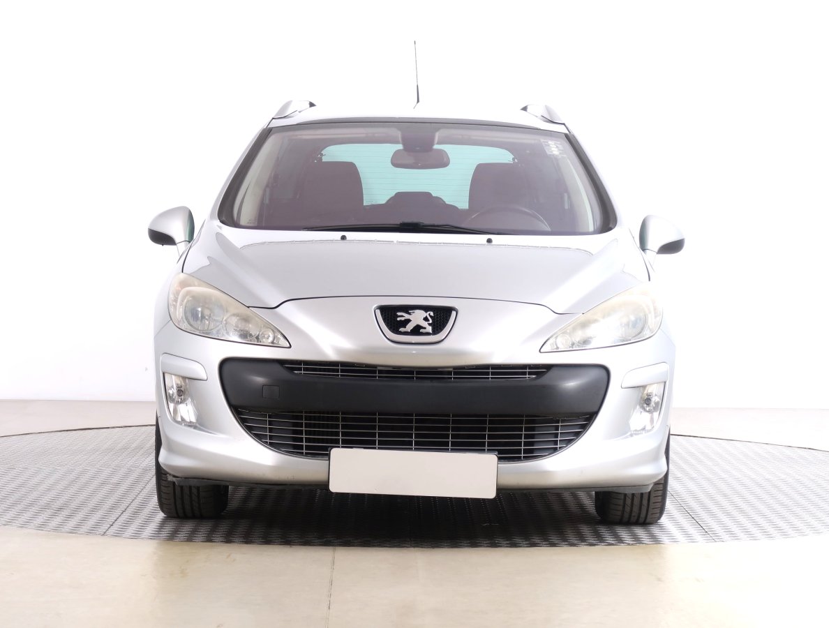 Peugeot 308, 2011 - pohled č. 2