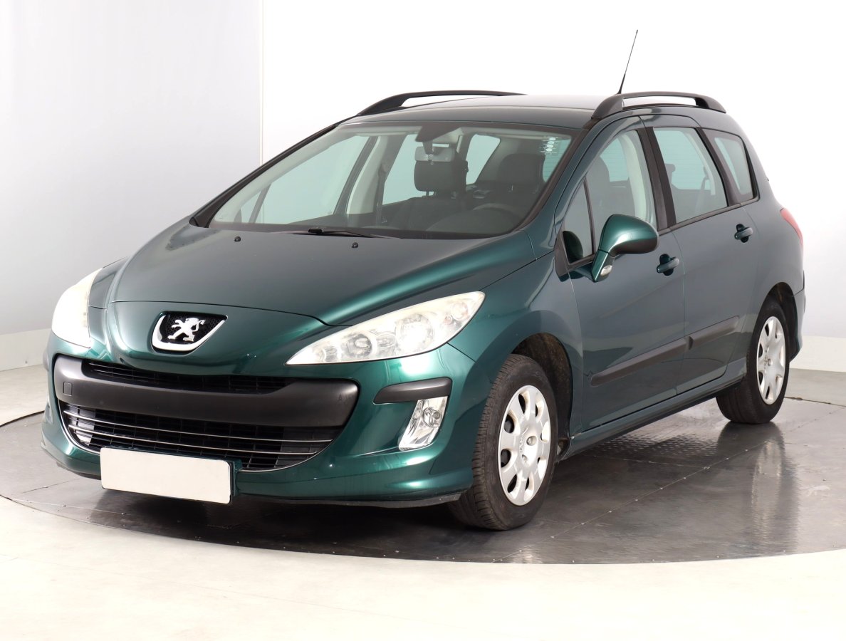 Peugeot 308, 2008 - pohled č. 3