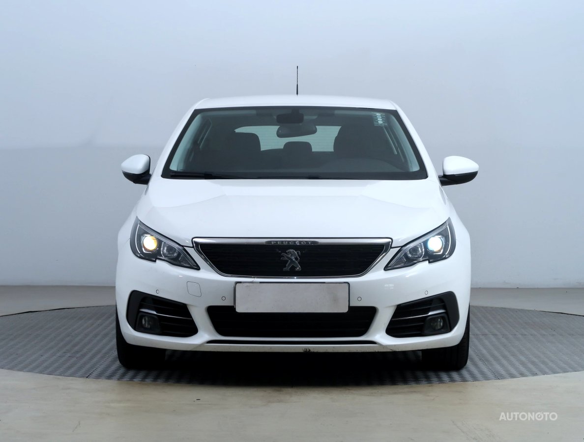 Peugeot 308, 2018 - pohled č. 2