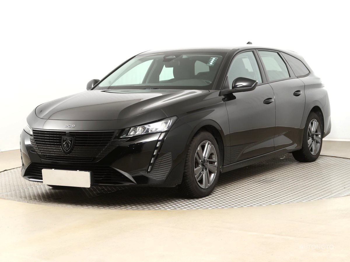 Peugeot 308, 2022 - pohled č. 3