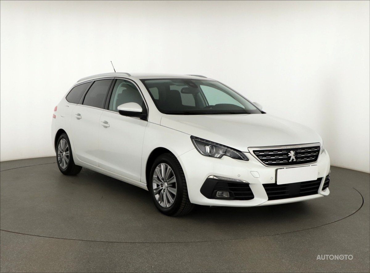 Peugeot 308, 2021 - celkový pohled