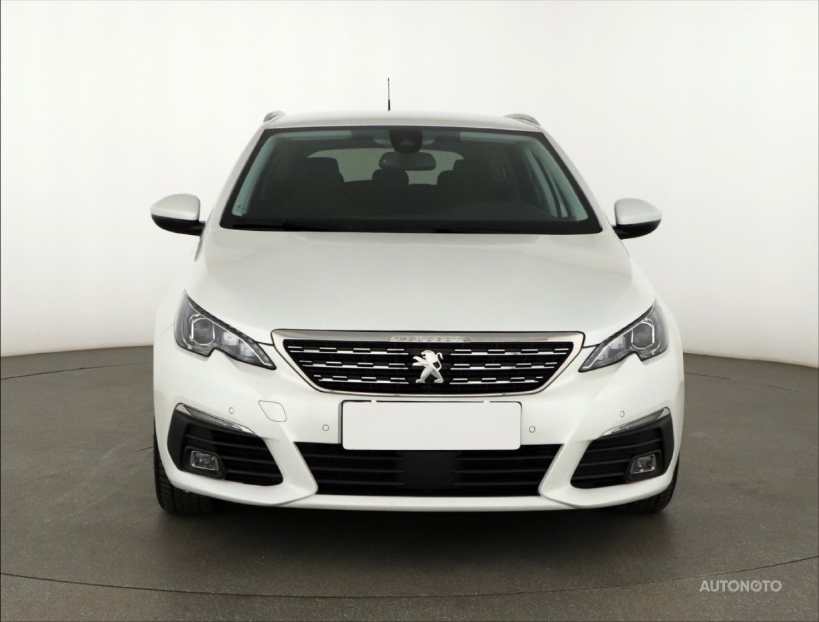 Peugeot 308, 2021 - pohled č. 2