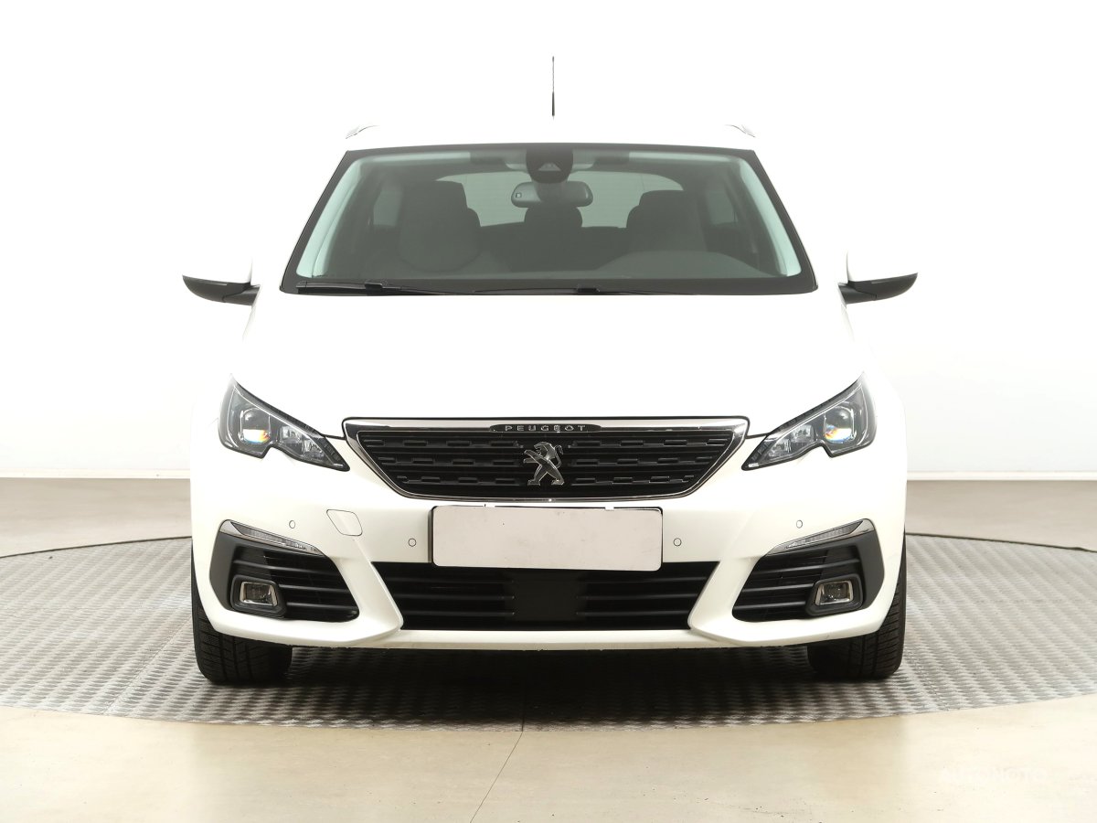 Peugeot 308, 2021 - pohled č. 2